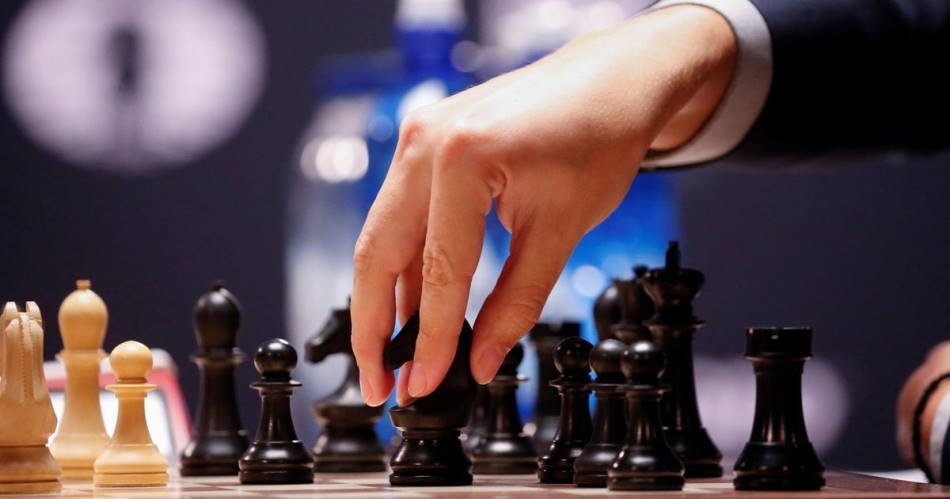 Règle de la pièce touchée